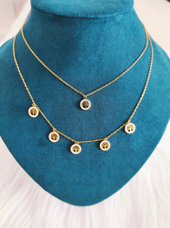 collier et sa gourmette en acier inoxydable