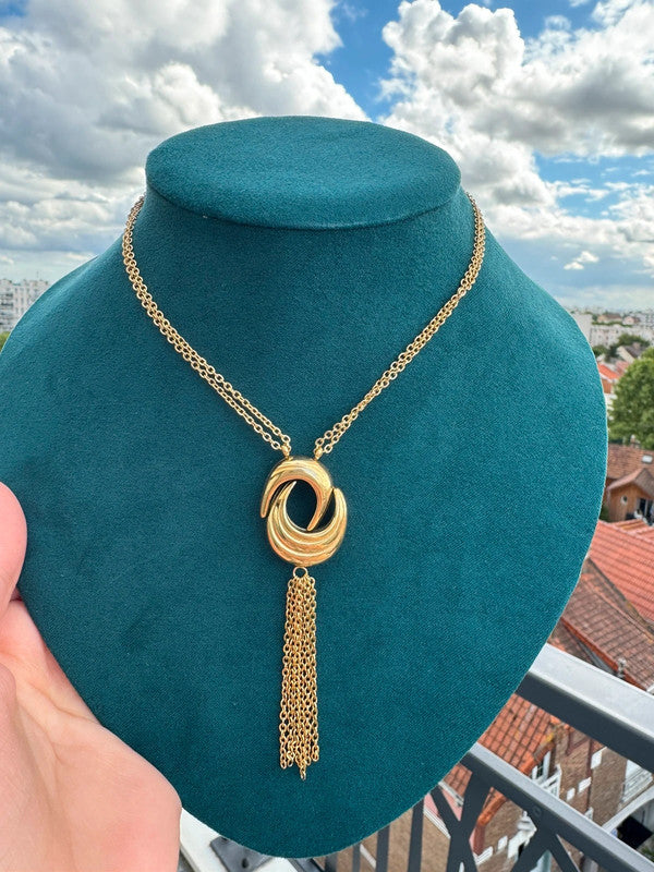 Collier très chic